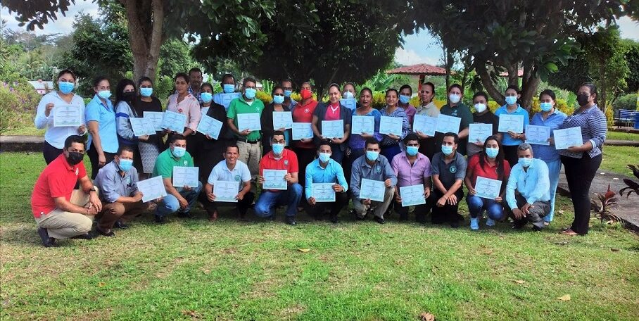 Foto grupal de los docentes